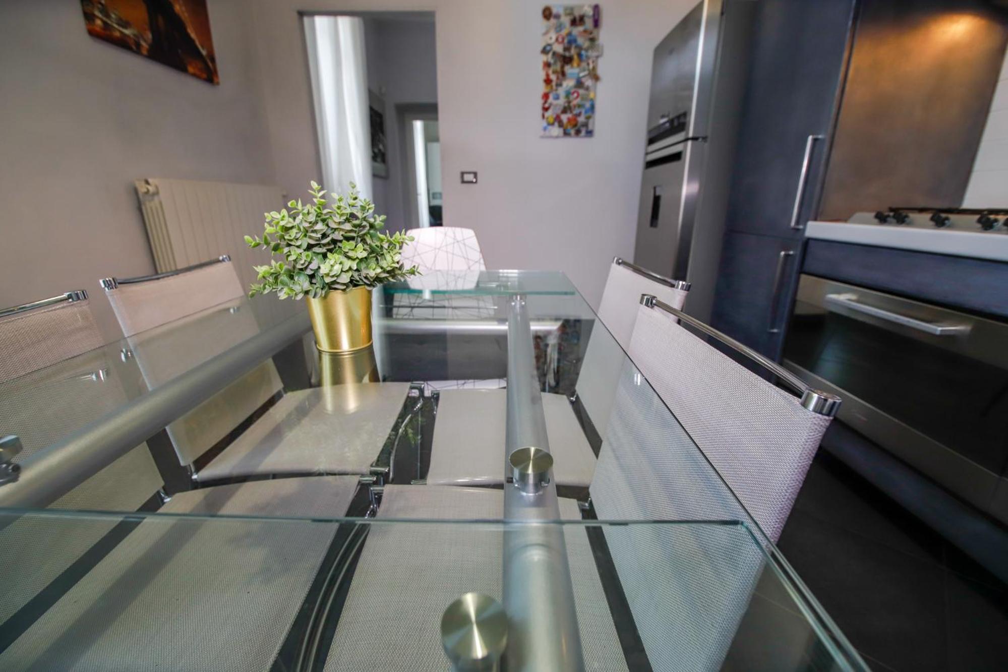 Appartamento Casa Nizza - Metro Lingotto Fiere - Inalpi Arena Turin Luaran gambar
