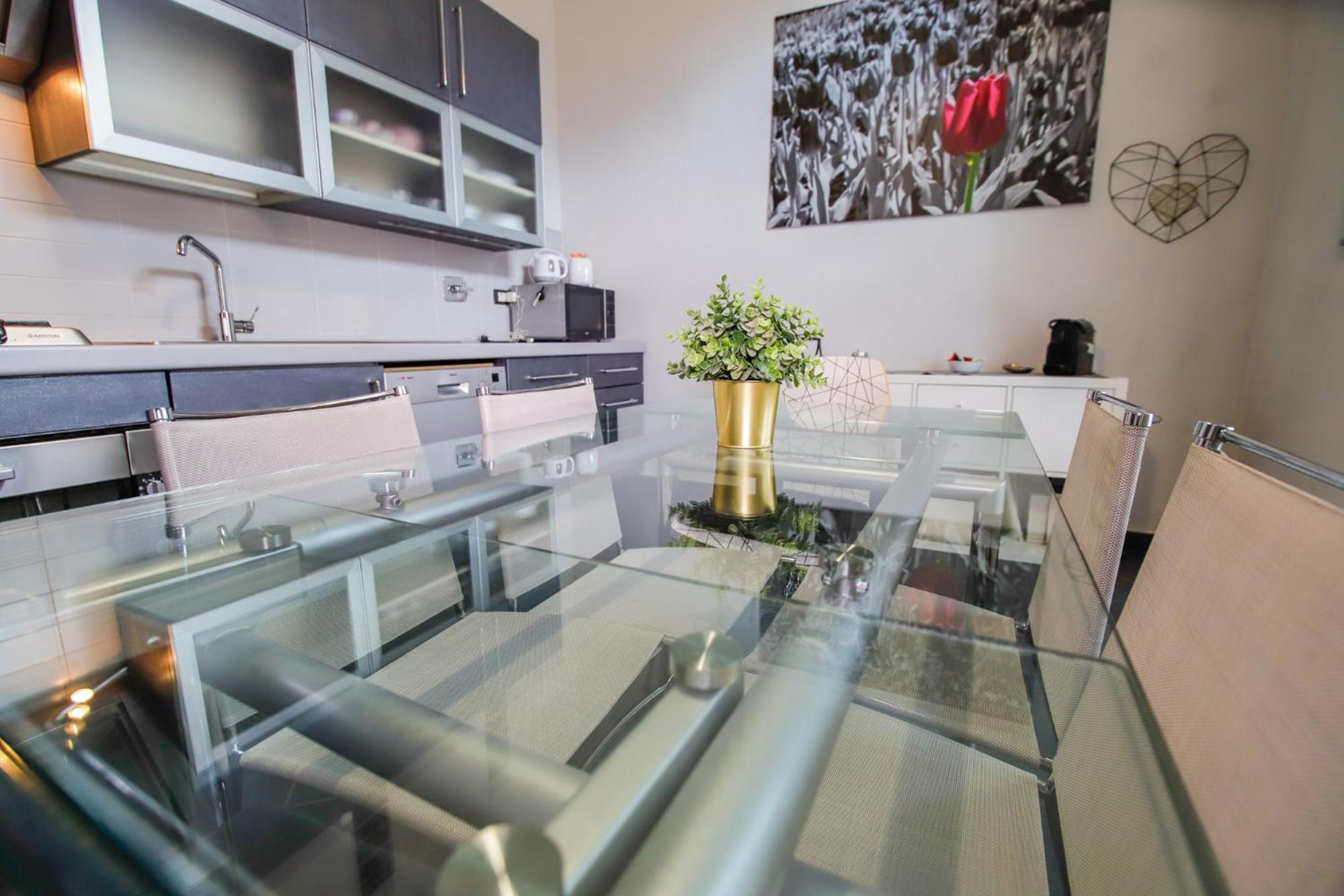 Appartamento Casa Nizza - Metro Lingotto Fiere - Inalpi Arena Turin Luaran gambar